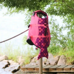 Boogie Koiran Pelastusliivi Merenneito - Eri Kokoja 20 Boogie Koiran Pelastusliivi Merenneito - Eri Kokoja -lemmikki tallentaa boogie koiran pelastusliivi merenneito 61300 61301 61302 61303 9